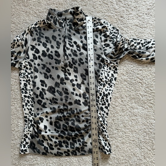 Tail Women's Leopard Animal Print 1/4 Zip Golf Top Size Small - Picture 8 of 8